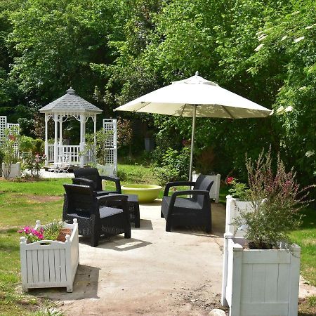 Superb Holiday Home Near The Beach Quineville Экстерьер фото