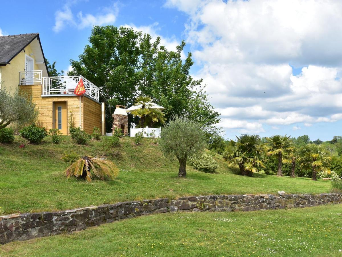 Superb Holiday Home Near The Beach Quineville Экстерьер фото